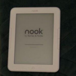 Barnes & Noble Nook Limited Edition GlowLight® 4 in Pearl Pink E-Reader